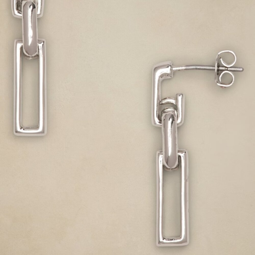 Banana Republic Silver Drop Link Earrings/NWT